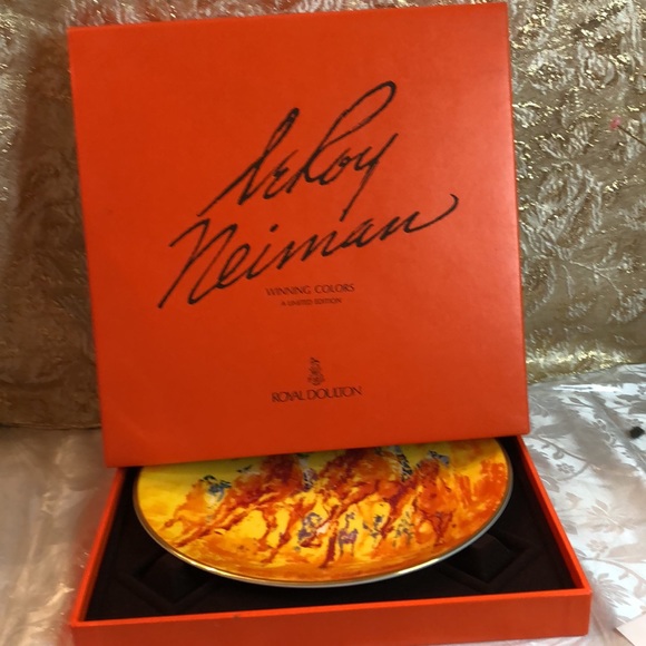 Royal Doulton “Winning Colours” Artist LeRoy Neiman - Picture 6 of 7